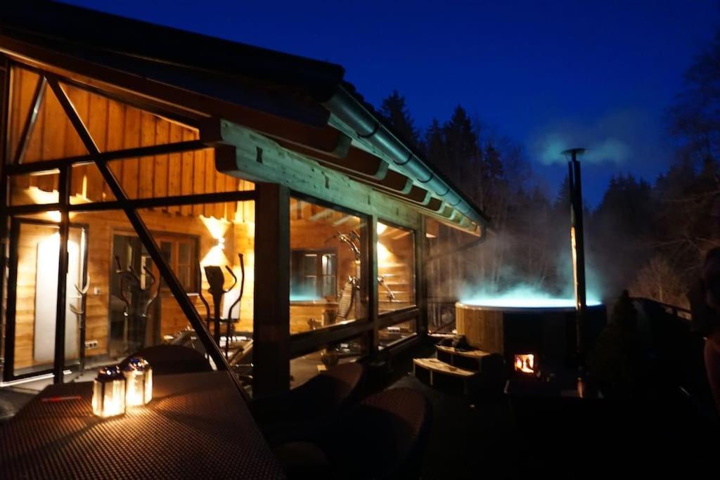 Chalet S - 5 Sterne Luxus Ferienhaus Direkt Am Eibsee Und Zugspitze グライナウ エクステリア 写真