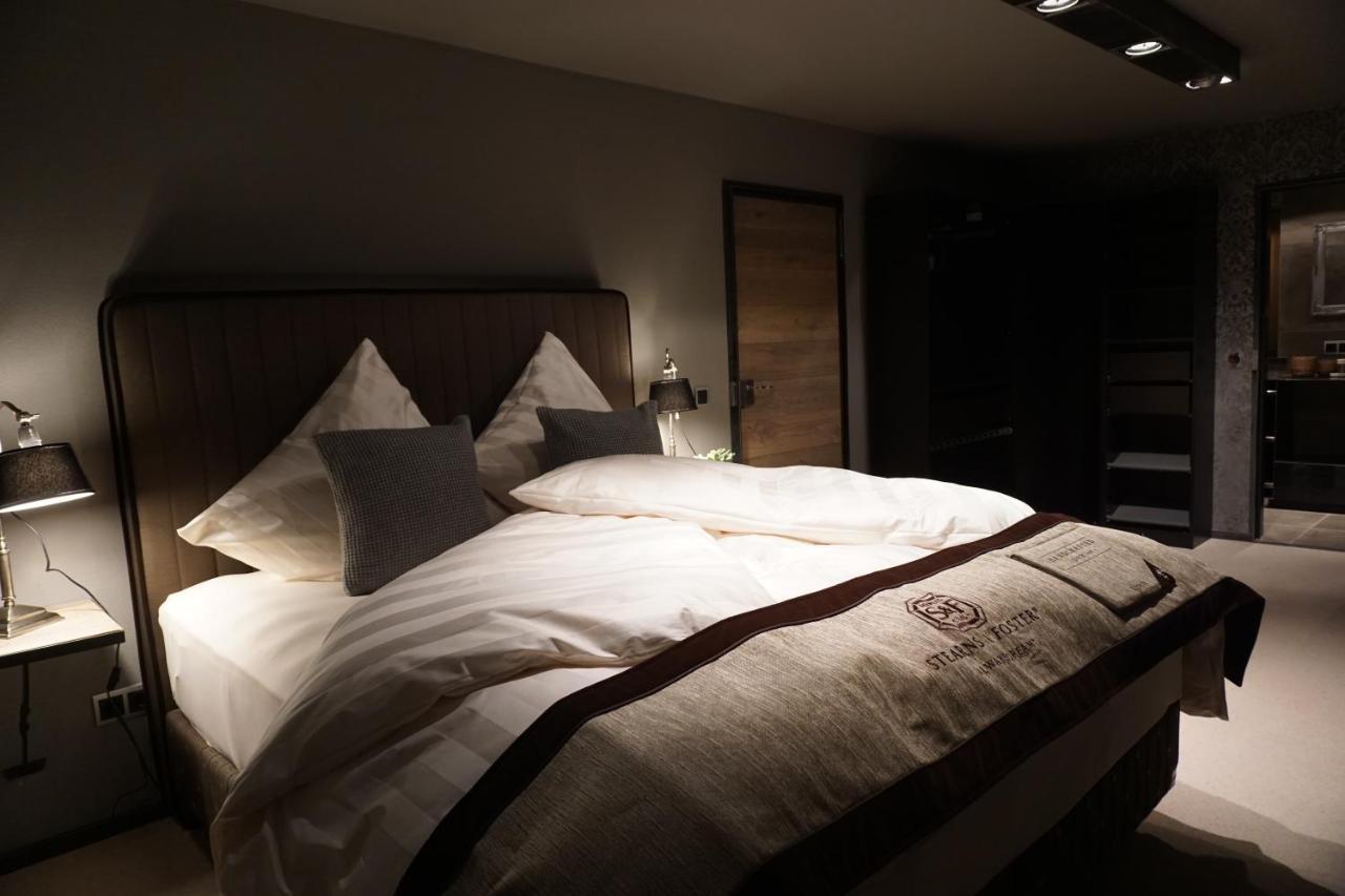 Chalet S - 5 Sterne Luxus Ferienhaus Direkt Am Eibsee Und Zugspitze グライナウ エクステリア 写真